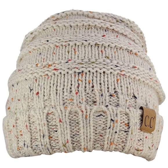 ?OAT Woman’s Slouch Beenie hat *NWT*